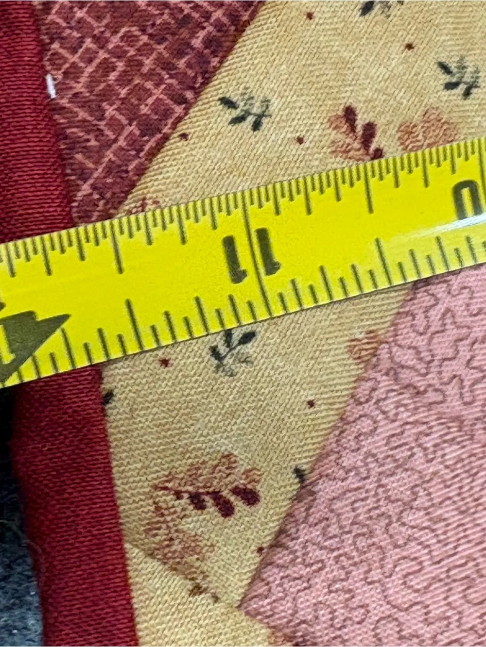 Hand Crafted Log Cabin Design Quilted Placemat Pair